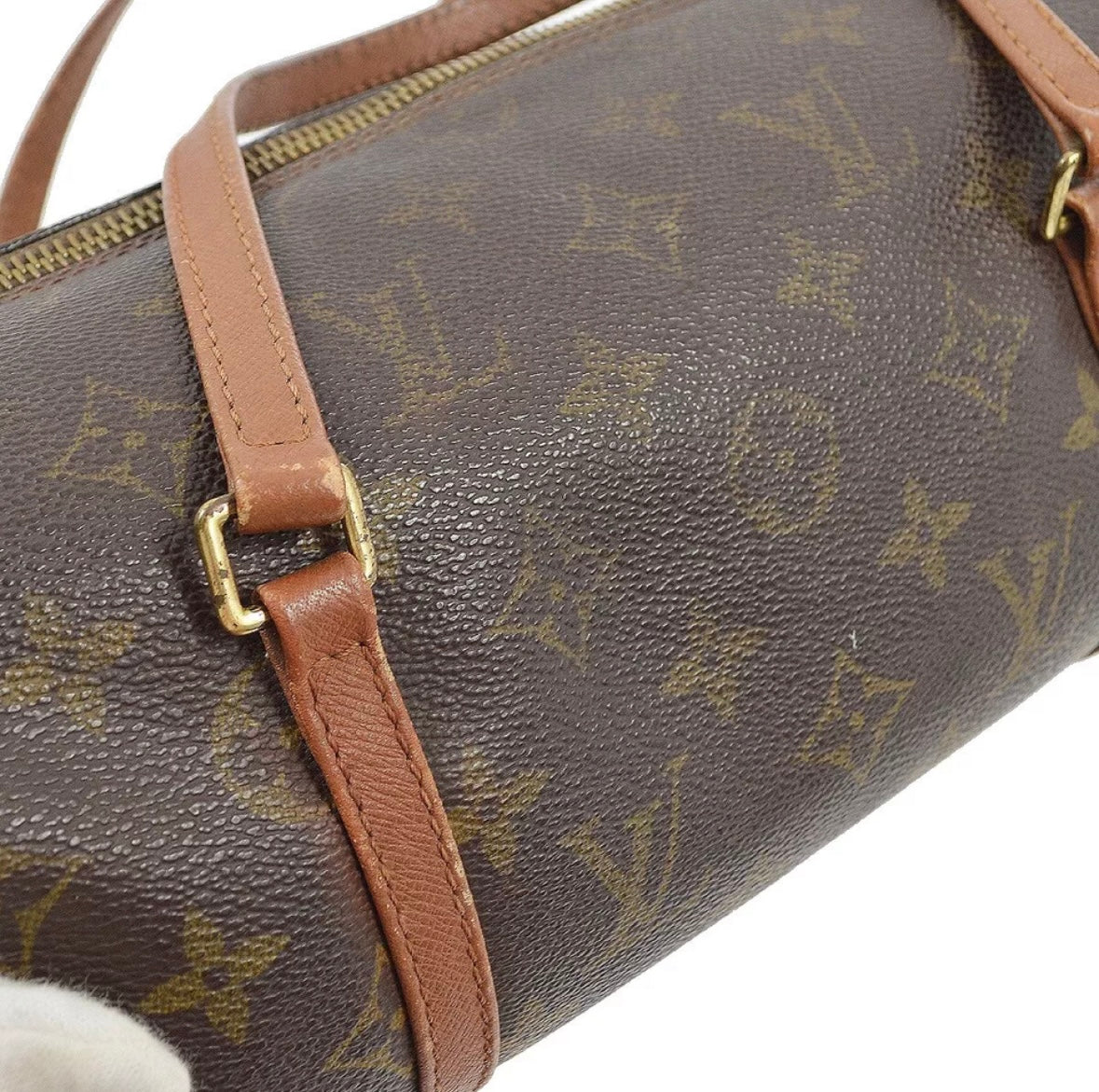 Louis Vuitton Papillon 26 - The Elegance of Vintage Travel